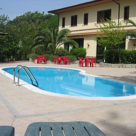 Hotel Chiar Di Luna Laino Borgo Kültér fotó