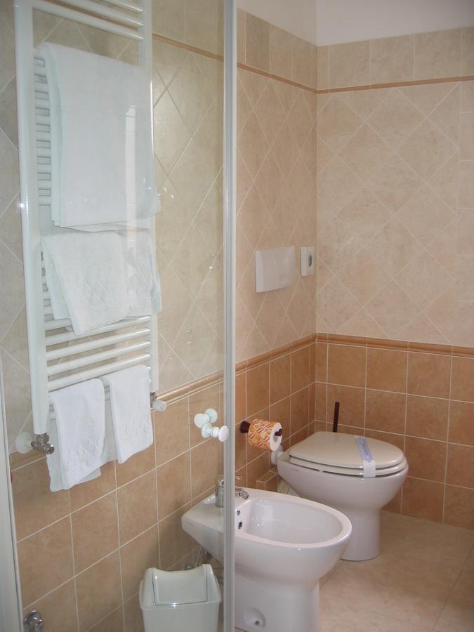 Hotel Chiar Di Luna Laino Borgo Kültér fotó